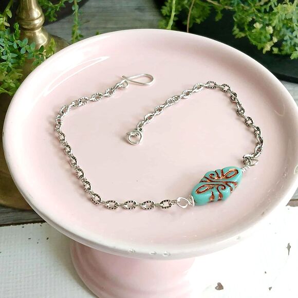 Dainty Boho Chic Czech Glass Beaded Anklet Bracelet, Adjustable - Picture 2 of 3